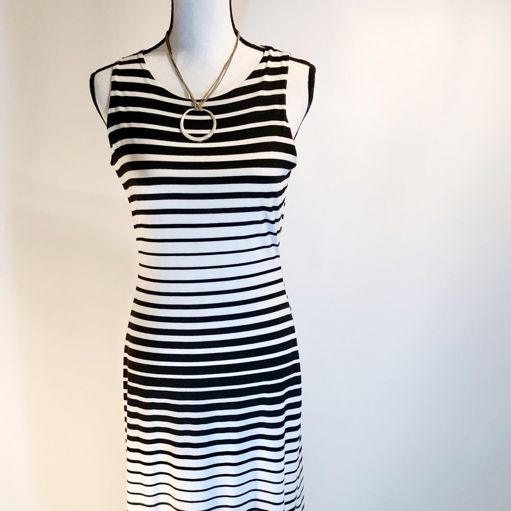 Green Envelope Los Angeles Maxi Dress|Navy/Wht | M